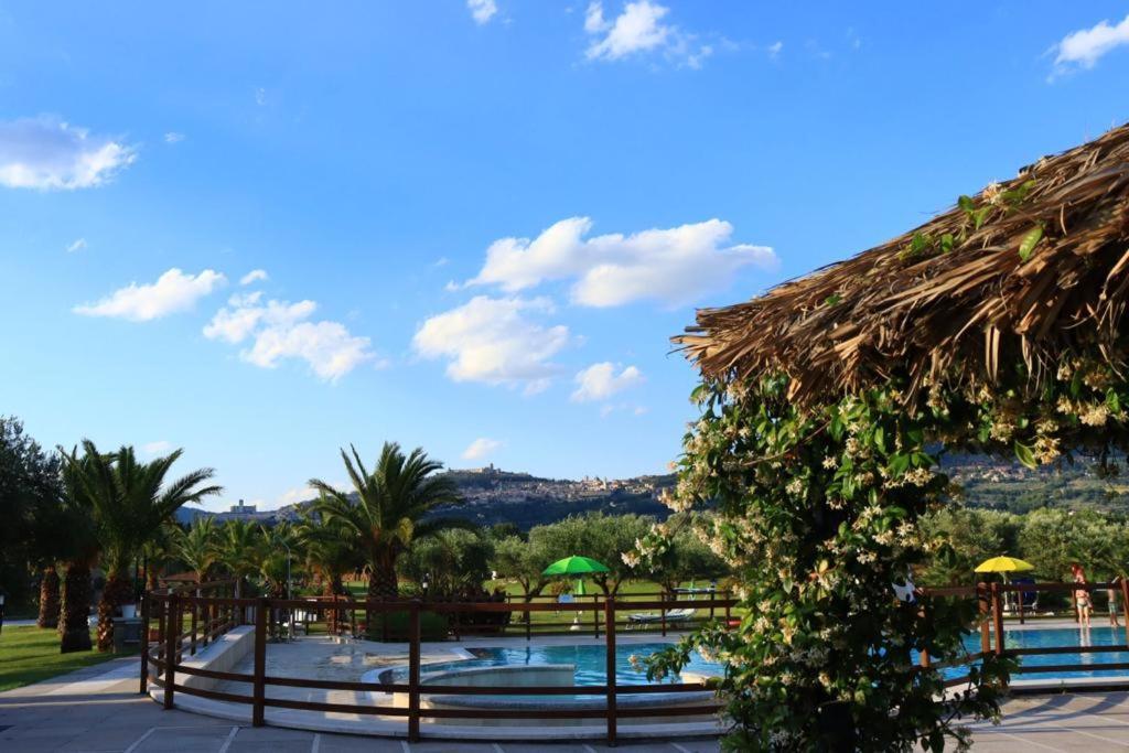 Agriturismo Il Casale Di Monica Rivotorto Exterior photo