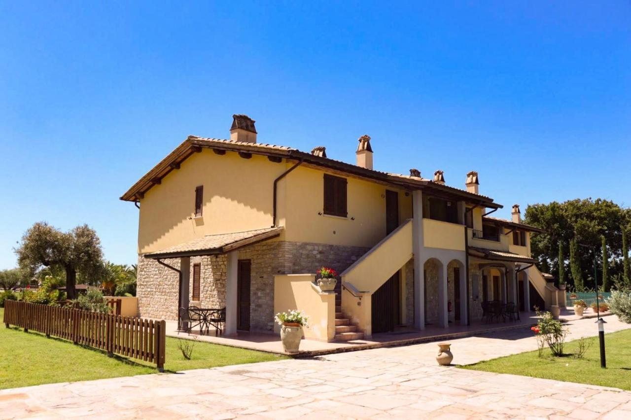Agriturismo Il Casale Di Monica Rivotorto Exterior photo