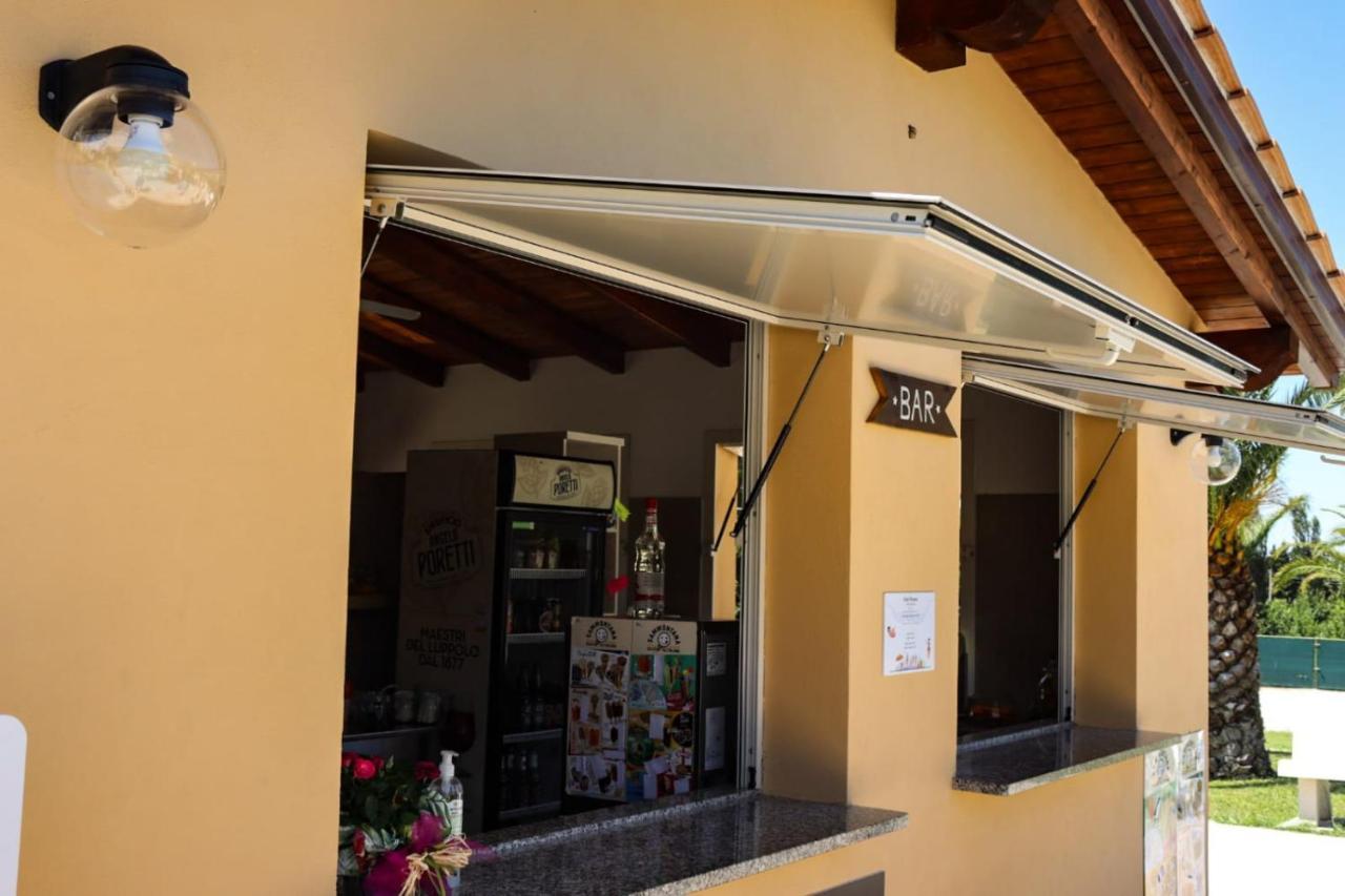 Agriturismo Il Casale Di Monica Rivotorto Exterior photo