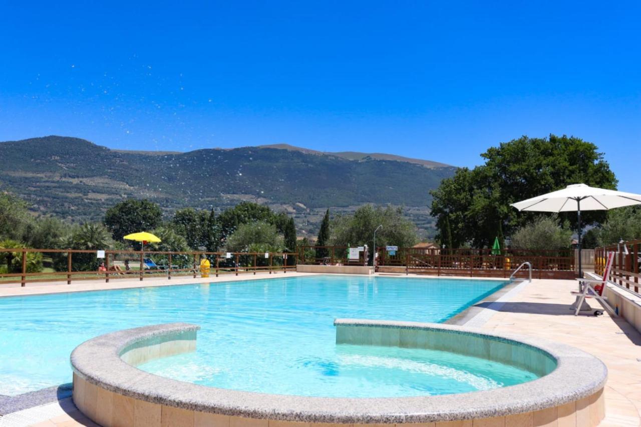 Agriturismo Il Casale Di Monica Rivotorto Exterior photo
